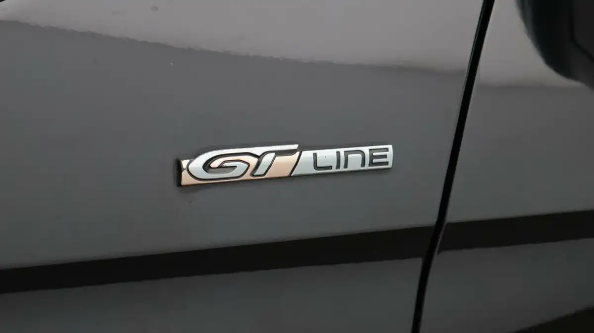 2018-peugeot-5008-suv-16-thp-gt-line-big-22