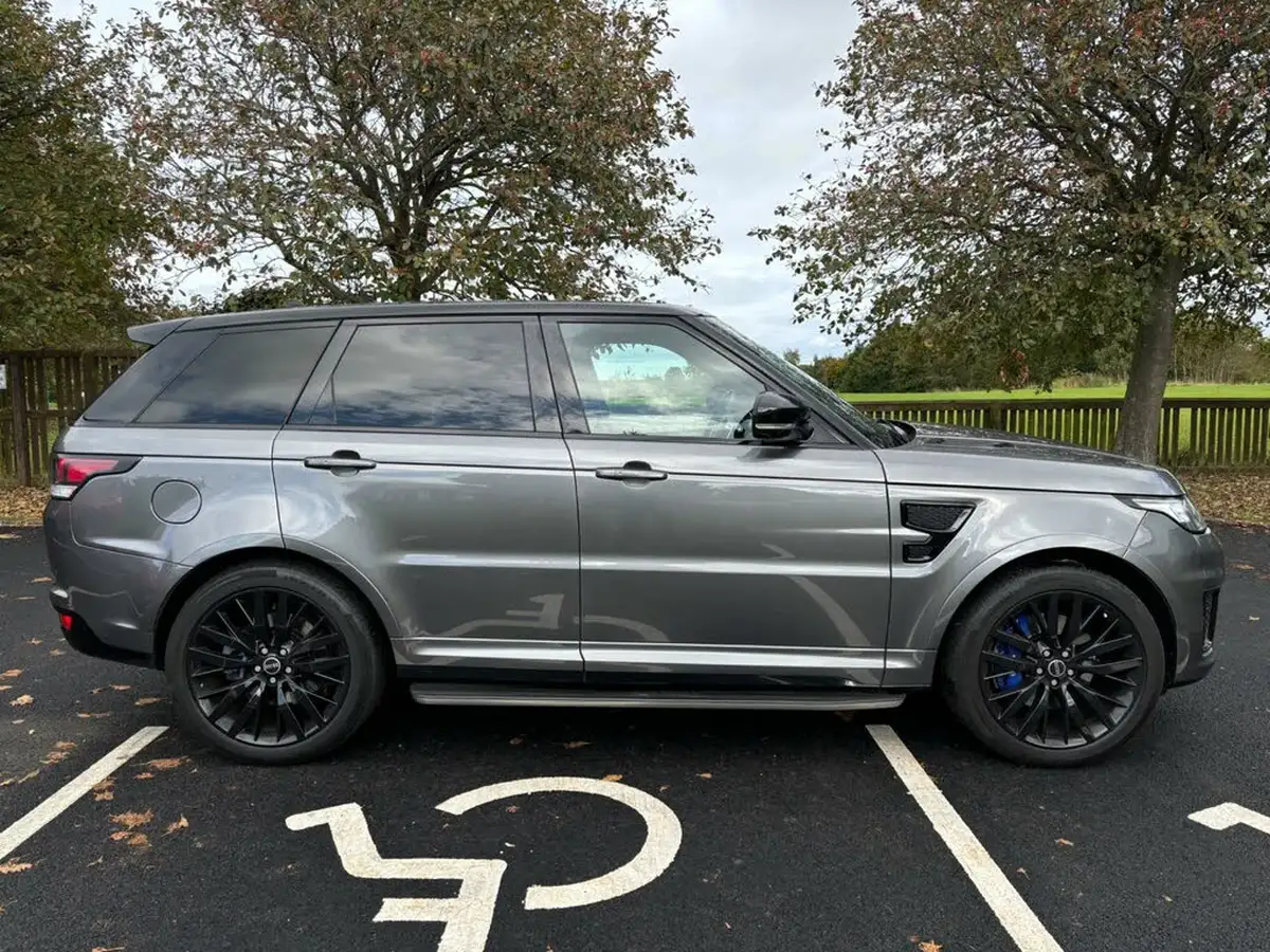 2016-land-rover-range-rover-sport-50-v8-svr-sc-550bhp-auto-big-3
