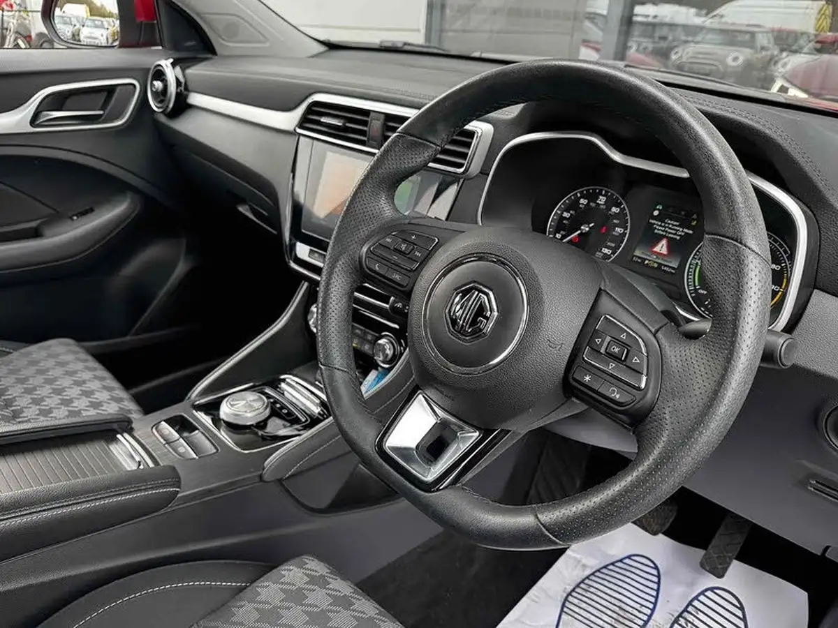 2020-mg-zs-suv-e-excite-ev-big-20