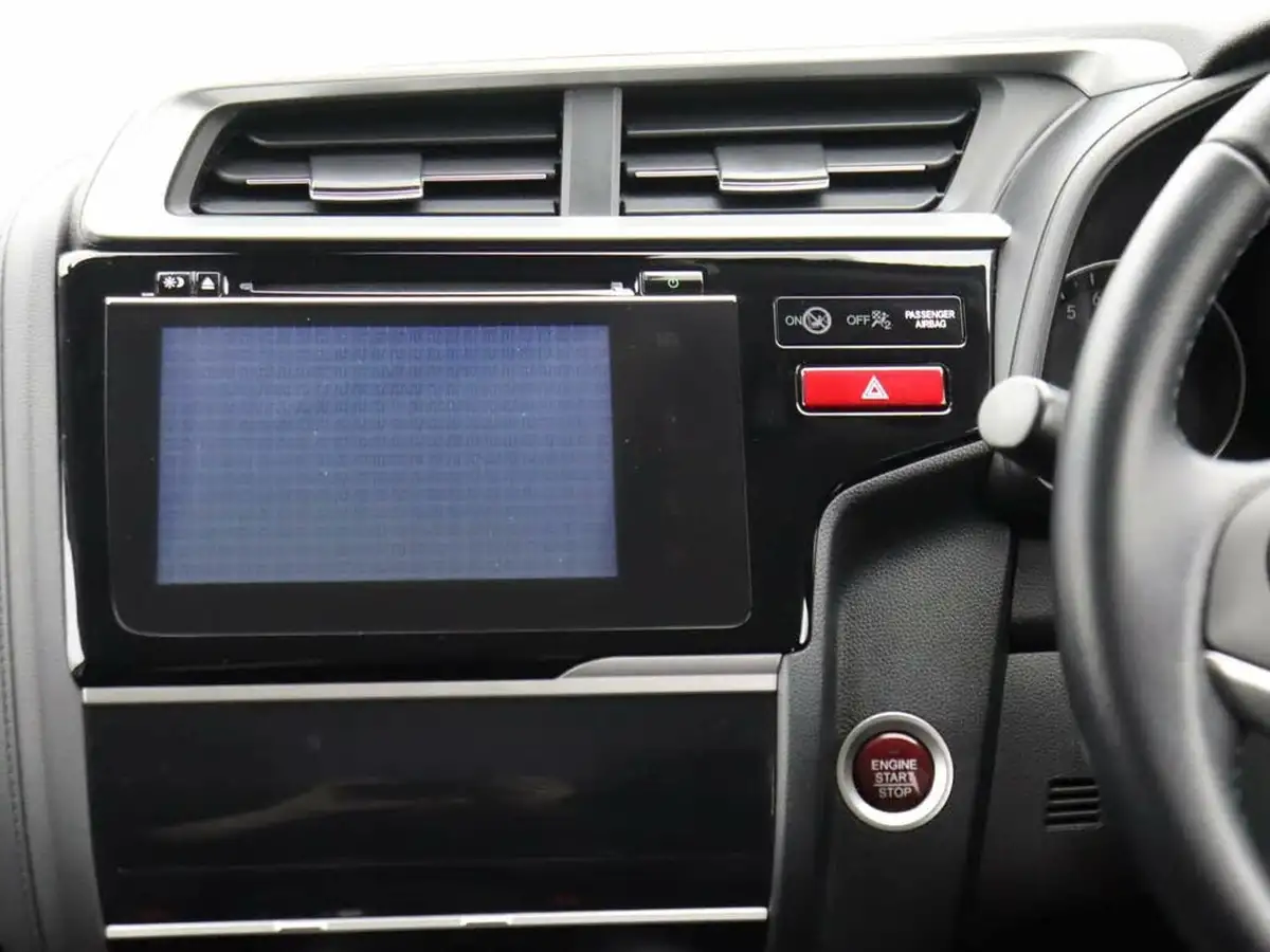 2017-honda-jazz-13-i-vtec-ex-navi-big-8