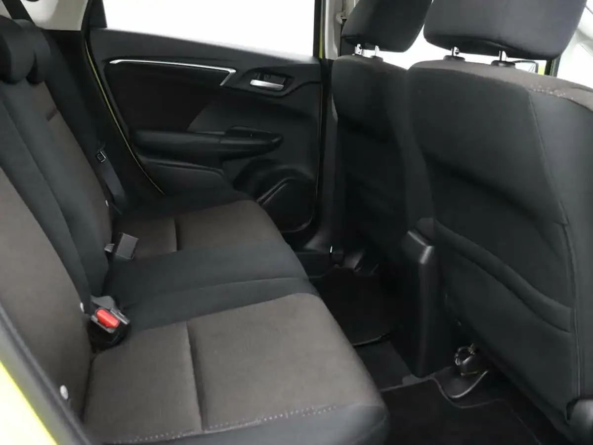 2017-honda-jazz-13-i-vtec-ex-navi-big-32
