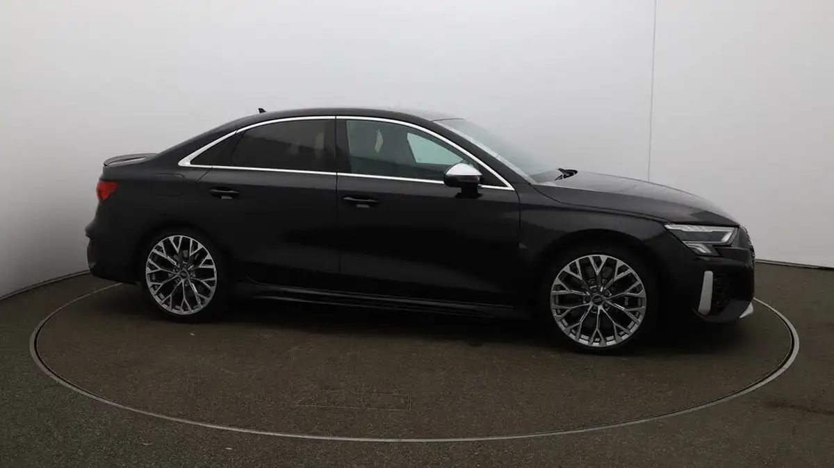 2022-audi-rs3-25-tfsi-saloon-4d-big-45