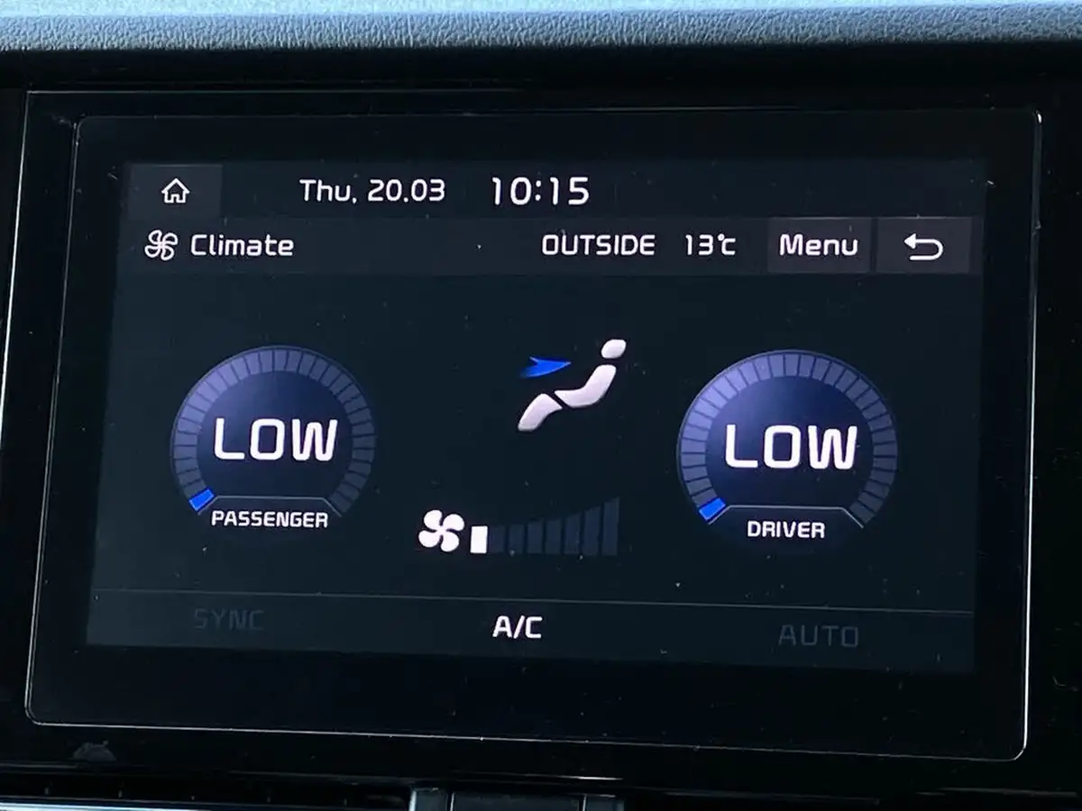 2022-kia-niro-16-gdi-2-139bhp-156kwh-big-28