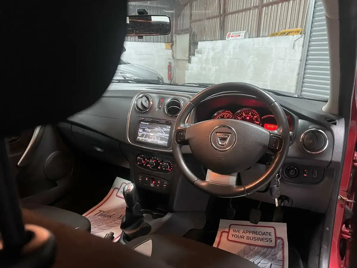 2013-dacia-sandero-stepway-15d-laureate-big-7