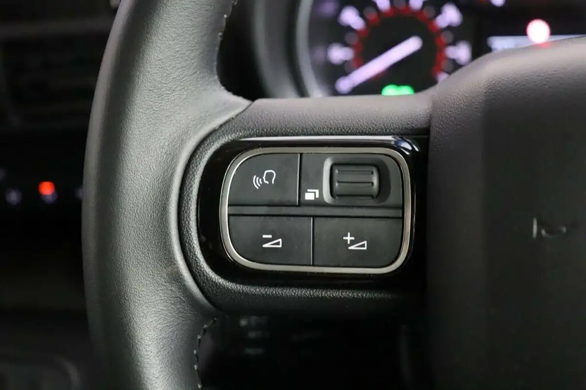 2019-citroen-berlingo-12-puretech-feel-m-size-big-22
