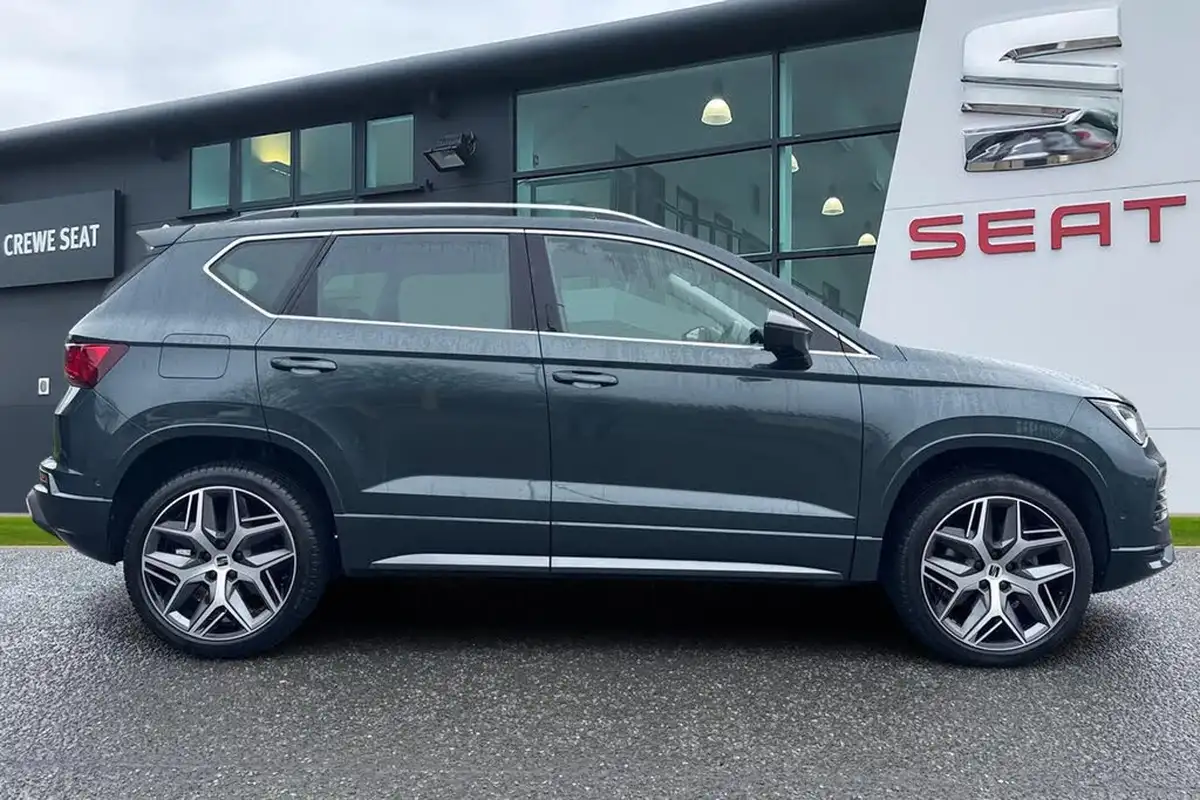 2022-seat-ateca-15-ecotsi-fr-sport-big-2