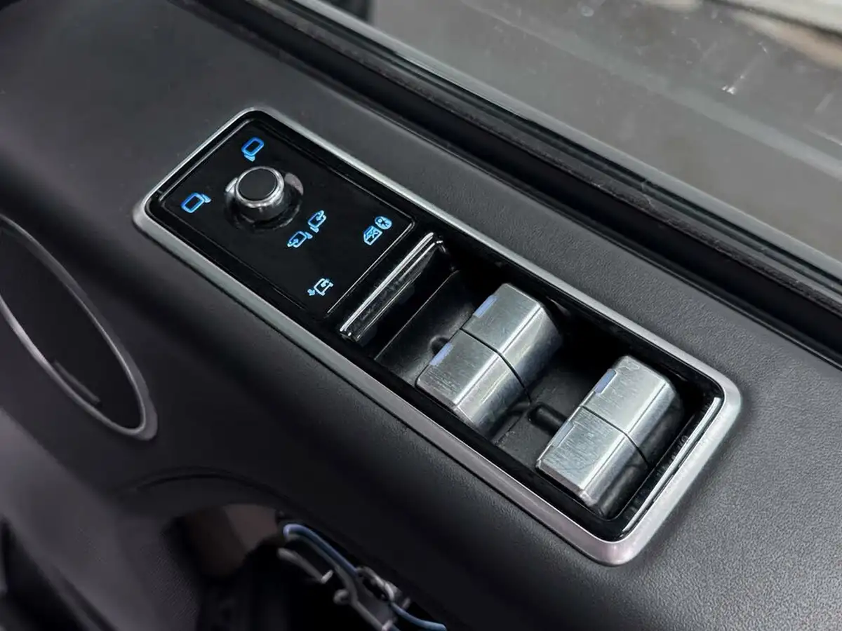 2019-land-rover-range-rover-30-sdv6-vogue-se-big-21