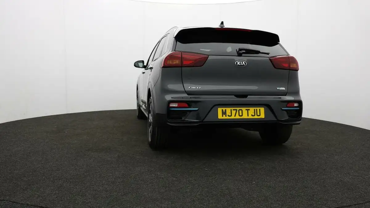 2020-kia-e-niro-ev-2-big-41