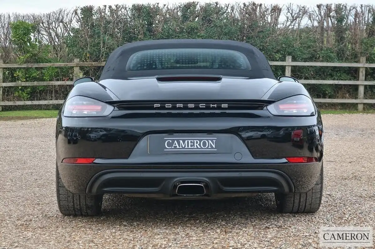 2018-porsche-boxster-718-20-boxster-ss-pdk-big-25