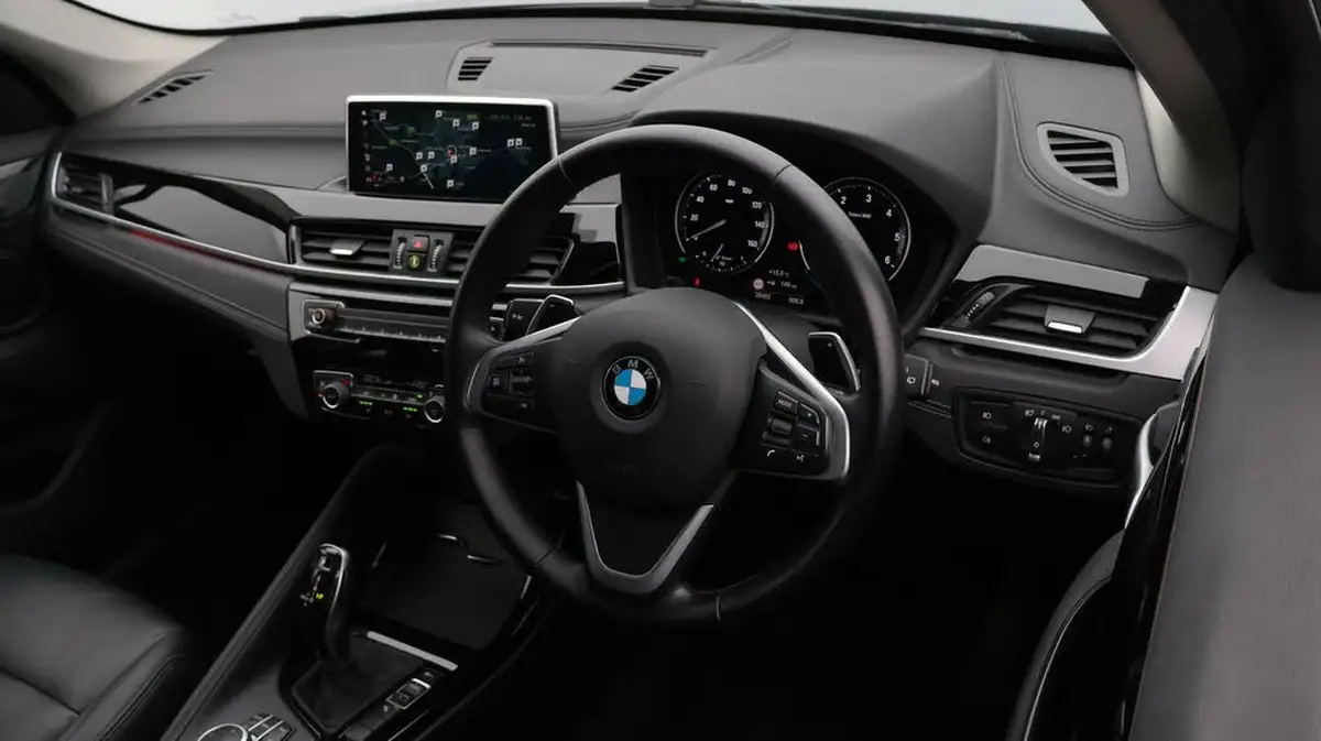 2020-bmw-x1-20td-sdrive18d-xline-sport-auto-big-9