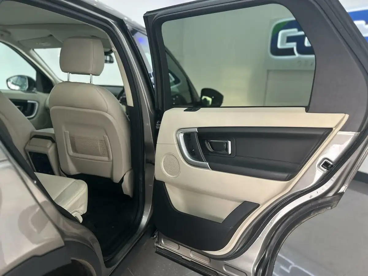 2018-land-rover-discovery-sport-20sd4-hse-luxury-big-35