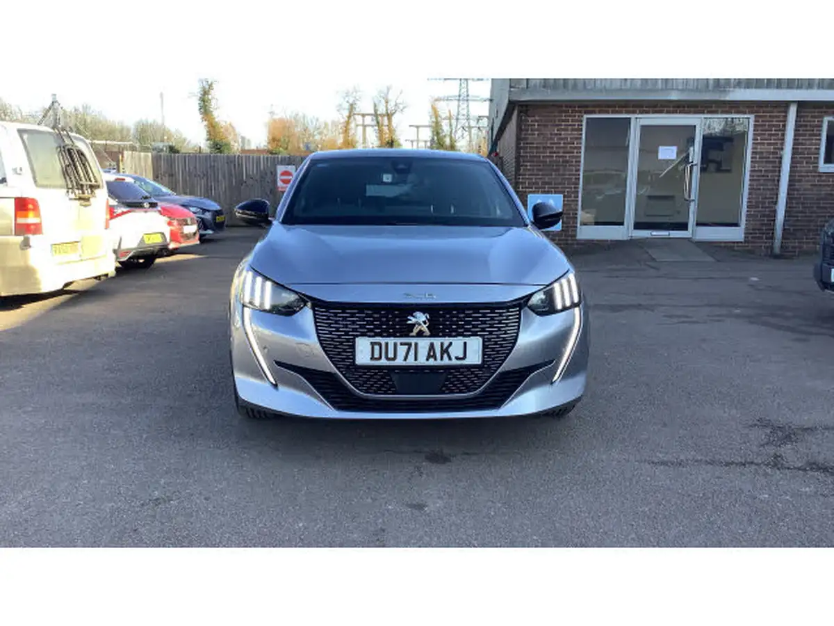 2021-peugeot-208-12-puretech-gt-premium-100bhp-eat8-big-20