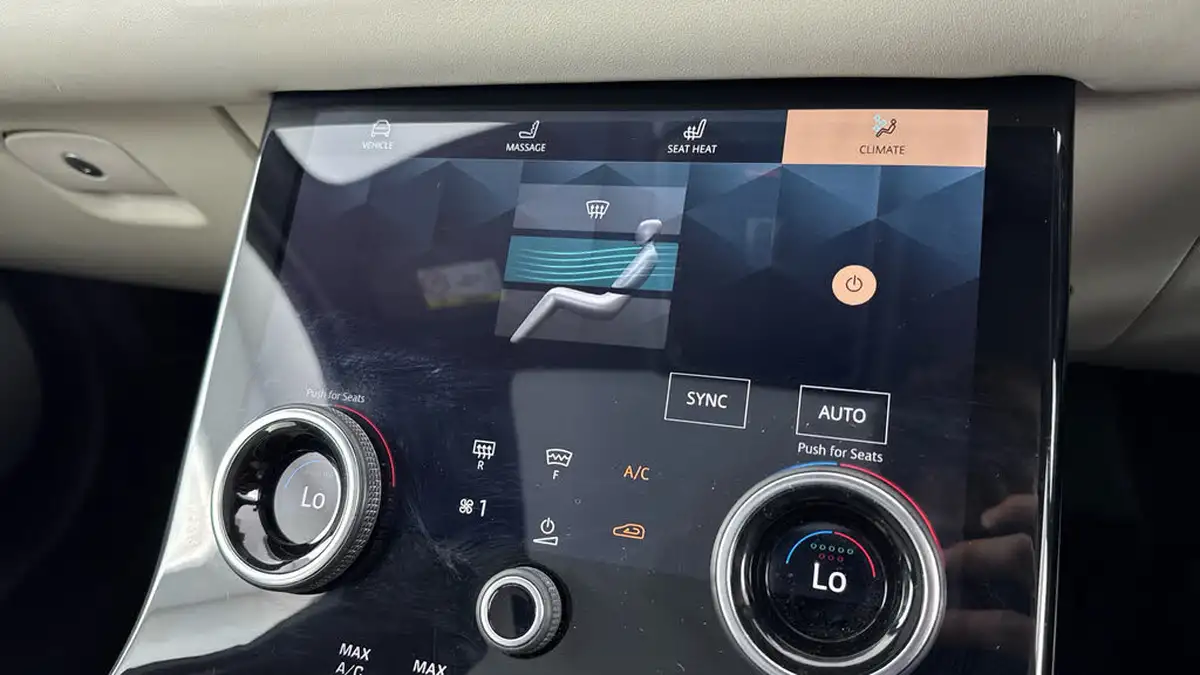 2022-land-rover-range-rover-velar-20-p250-r-dynamic-hse-249ps-big-18