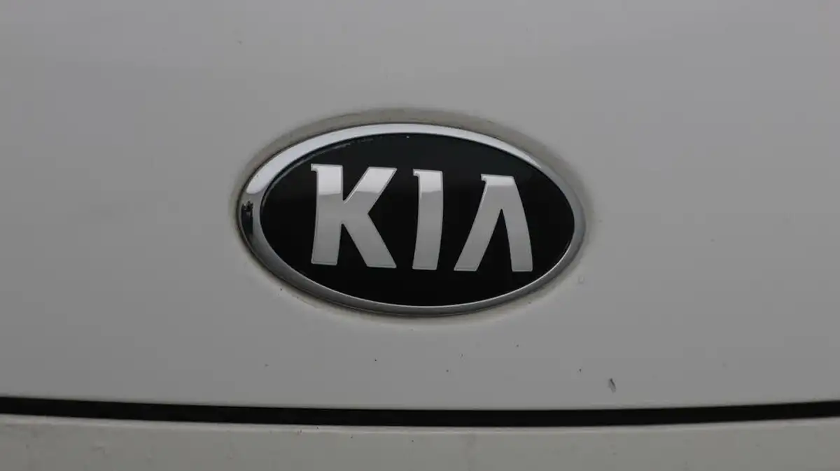 2021-kia-stonic-10-t-gdi-2-99bhp-big-22