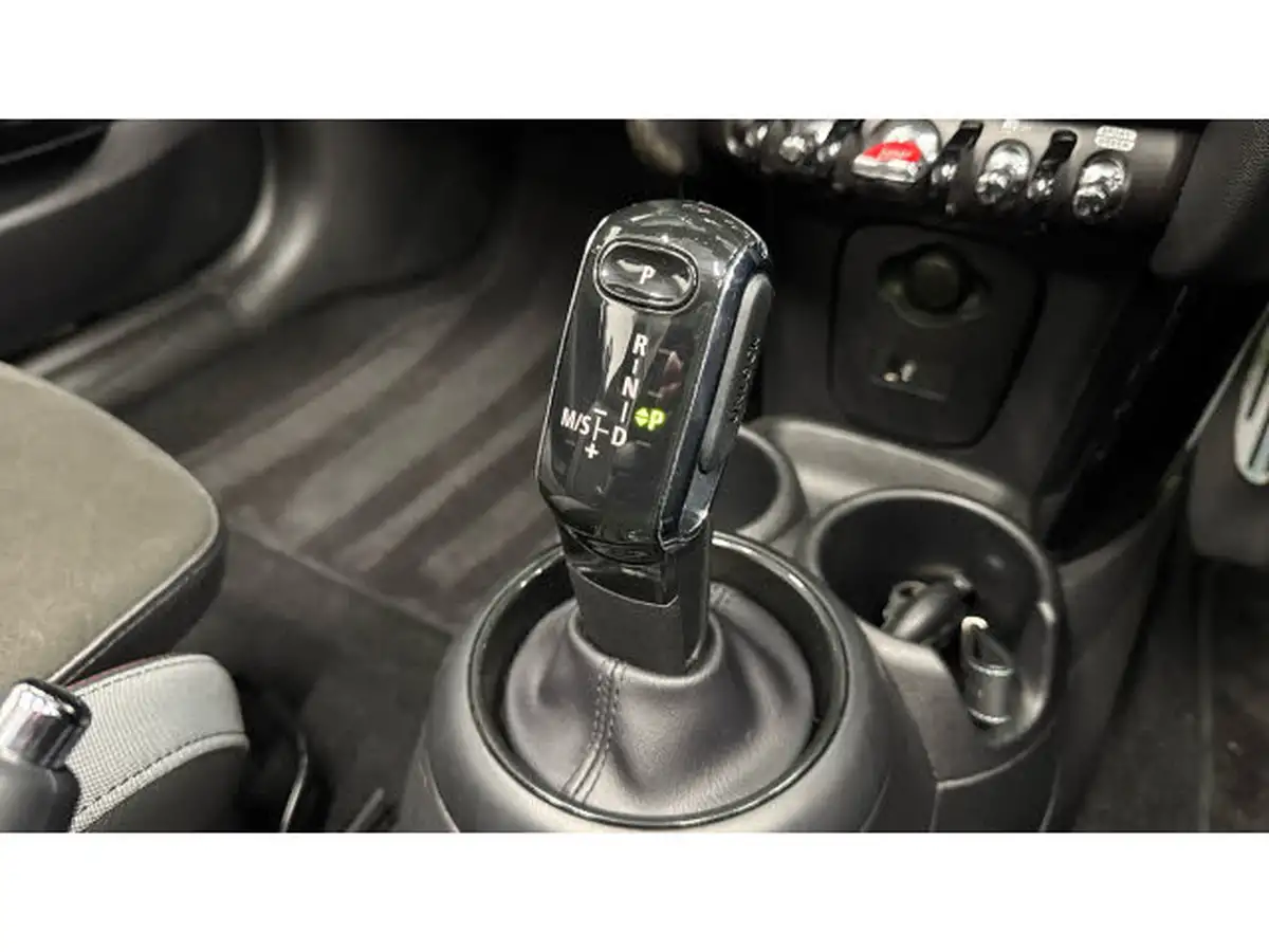 2022-mini-cooper-20-john-cooper-works-premium-plus-convertible-2d-auto-big-12