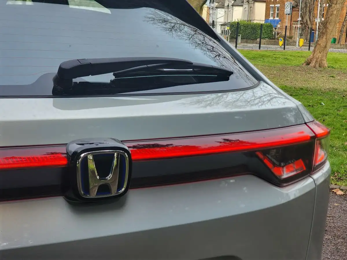 2024-honda-hr-v-15-i-mmd-advance-big-63