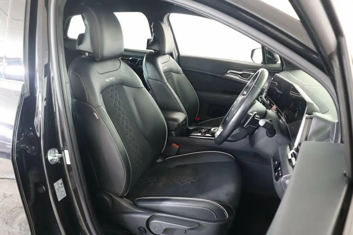 2024-kia-sportage-16-t-gdi-gt-line-226bhp-hev-auto-big-36