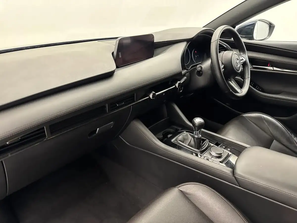2021-mazda-mazda3-20-gt-sport-tech-122ps-hatchback-5d-big-8