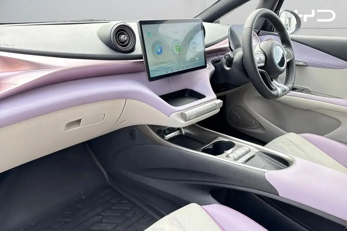 2025-byd-dolphin-e-design-big-7