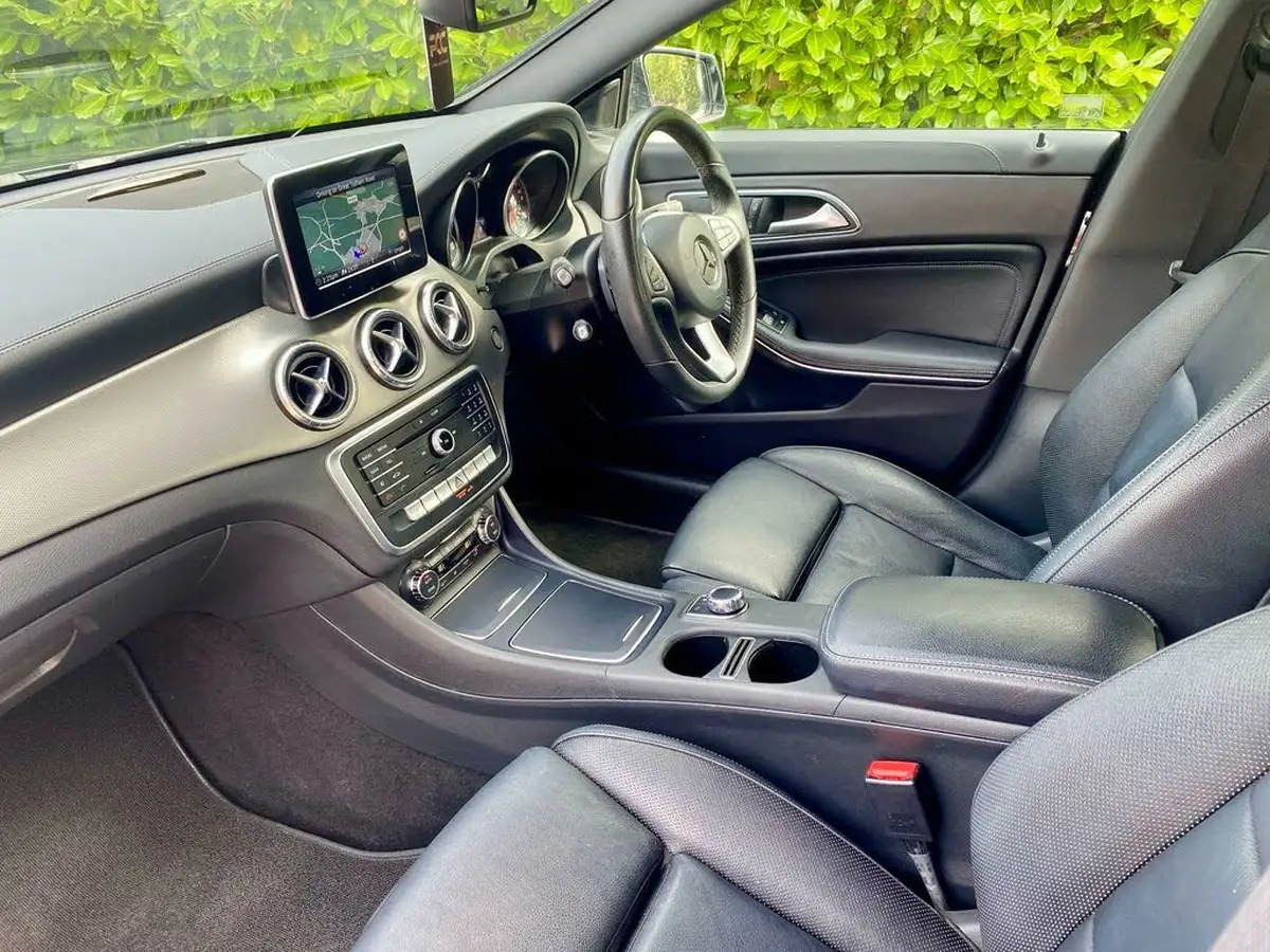2018-mercedes-benz-cla-16-cla-180-sport-coupe-4d-7g-dct-big-69