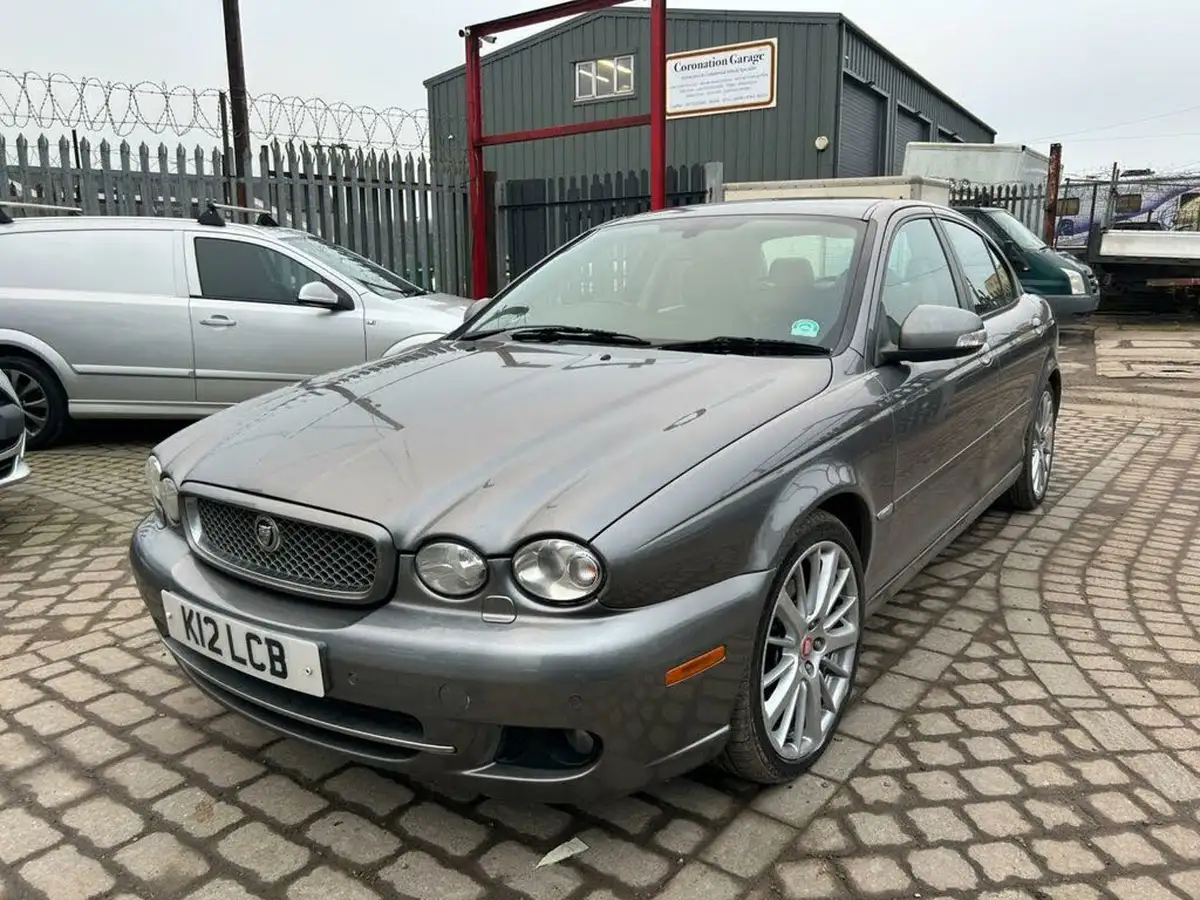 2009-jaguar-x-type-22td-sport-premium-dpf-saloon-4d-auto-big-22