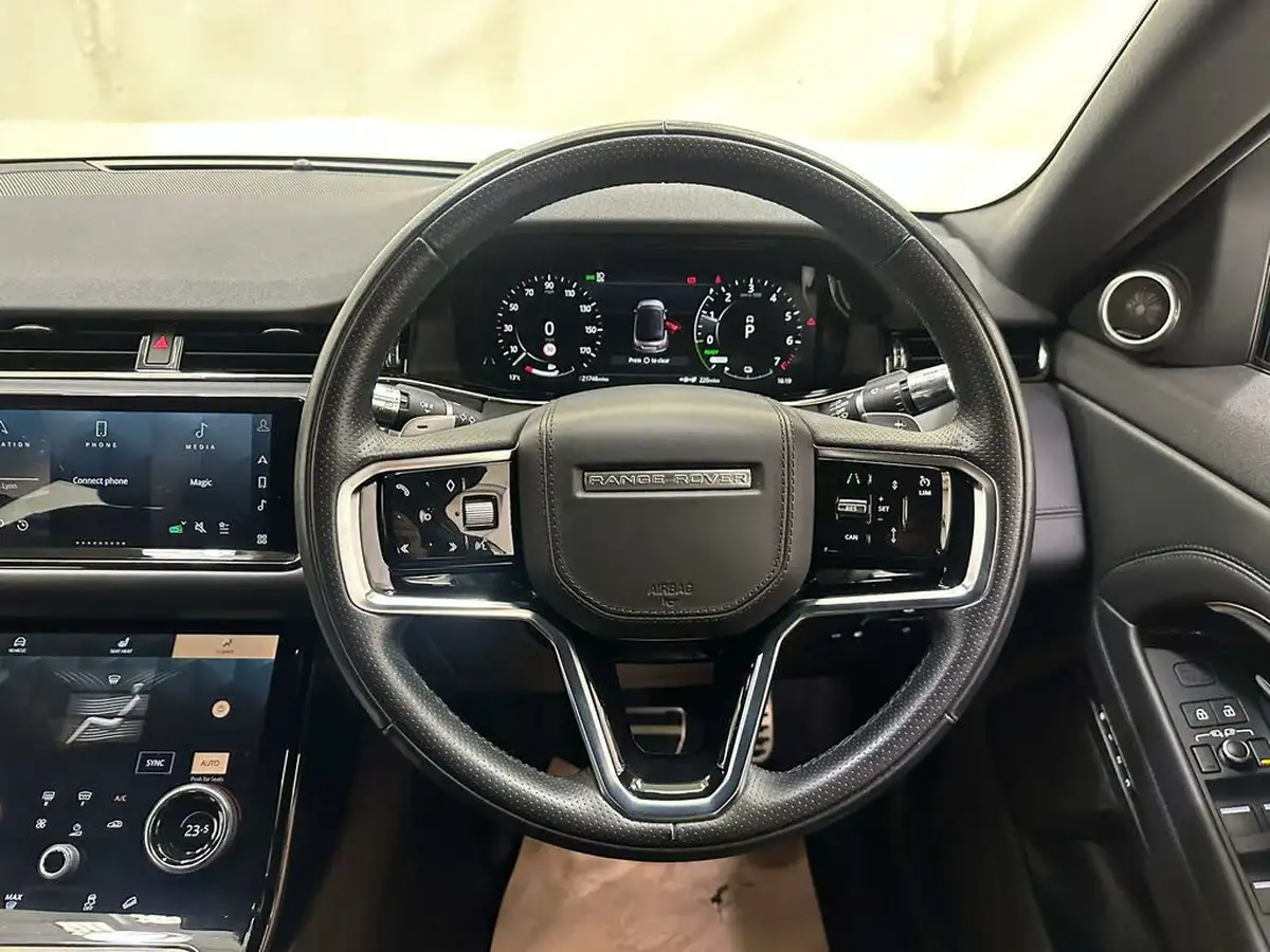 2021-land-rover-range-rover-evoque-15-p300e-r-dynamic-hse-big-9