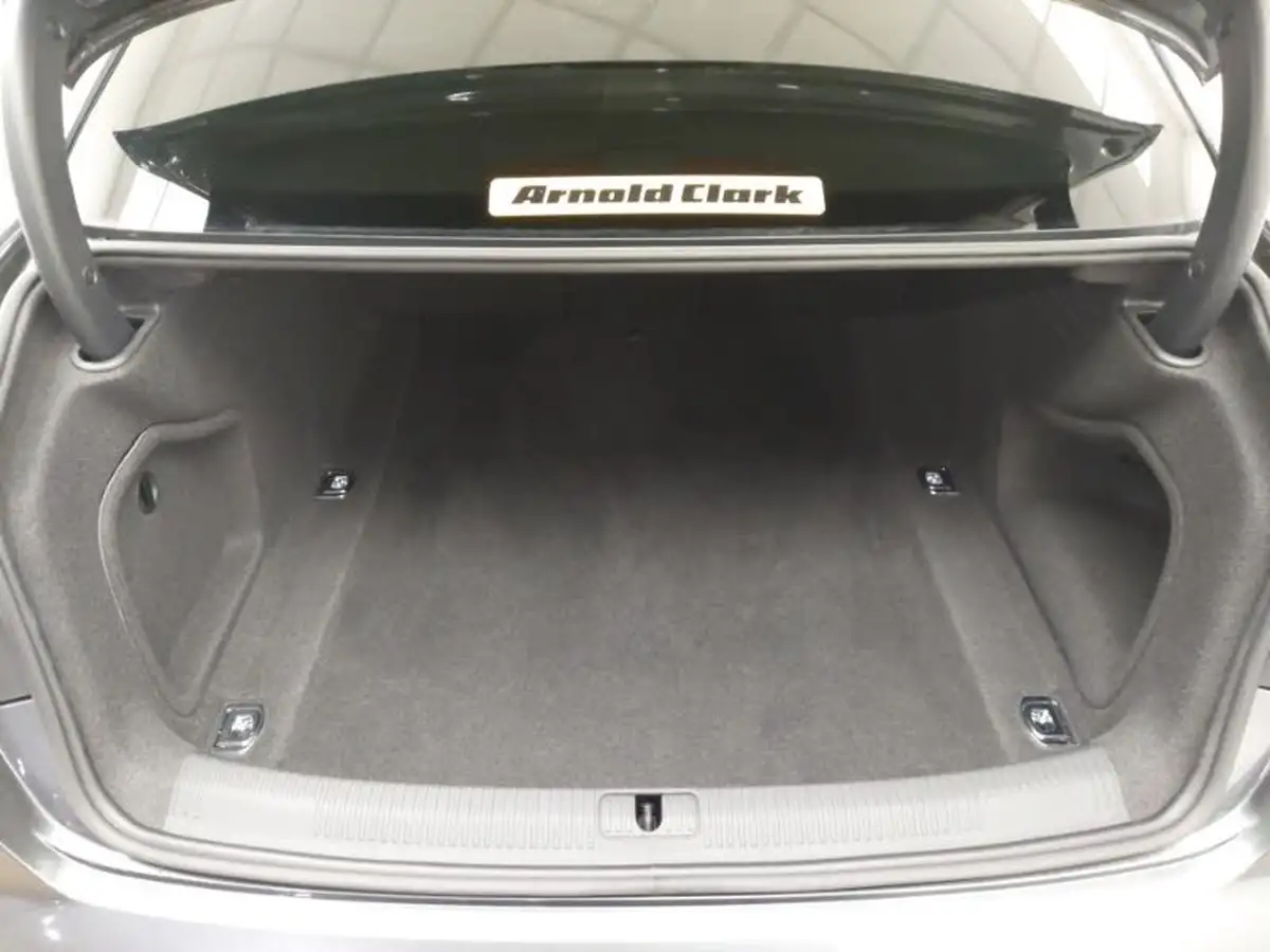 2022-audi-s4-30tdi-v6-black-edition-big-7