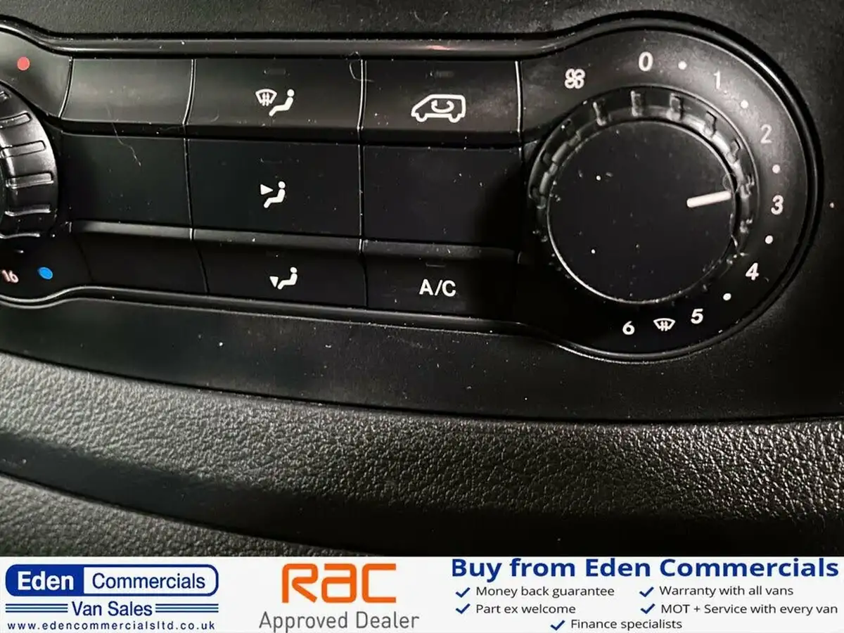 2021-mercedes-benz-vito-20cdi-114-progressive-l2-134bhpeu6dt-panel-1749cc-9g-tronic-big-22