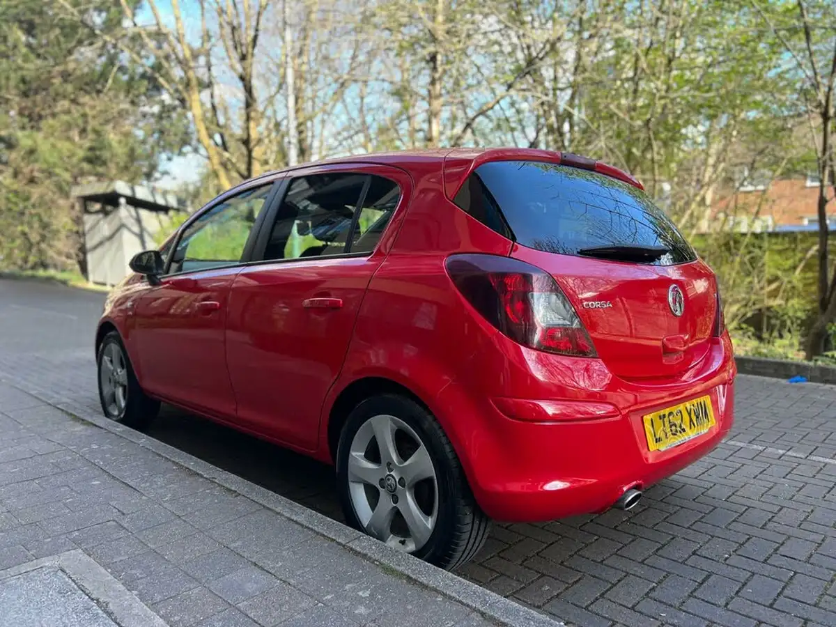 2012-vauxhall-corsa-14-sxi-ac-5d-auto-big-6