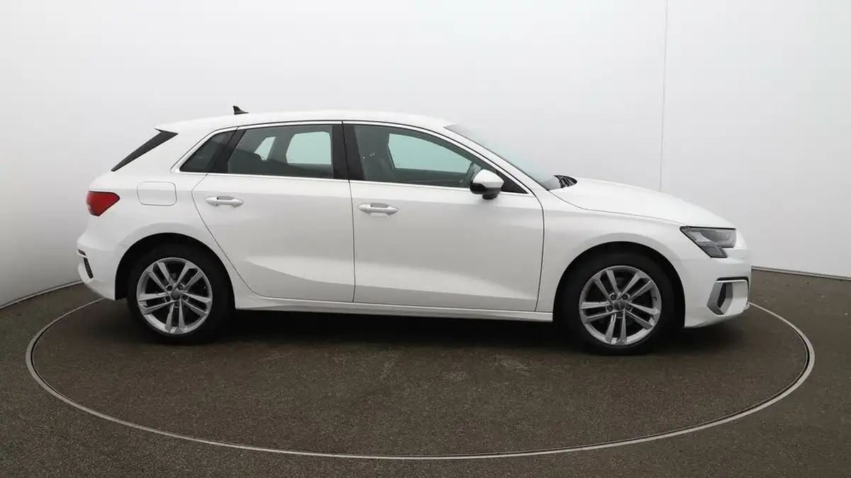 2020-audi-a3-20-35-tdi-sportback-5d-s-tronic-big-39