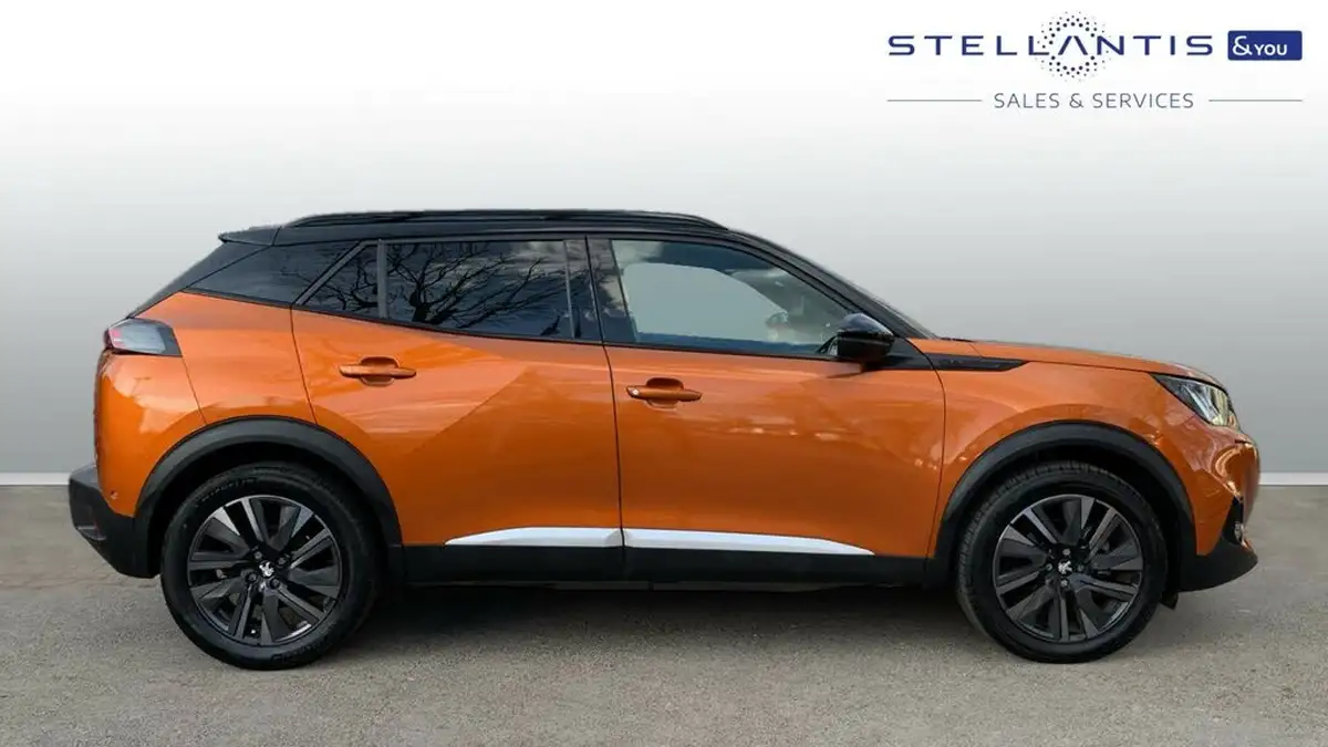 2021-peugeot-2008-suv-e-gt-premium-big-1