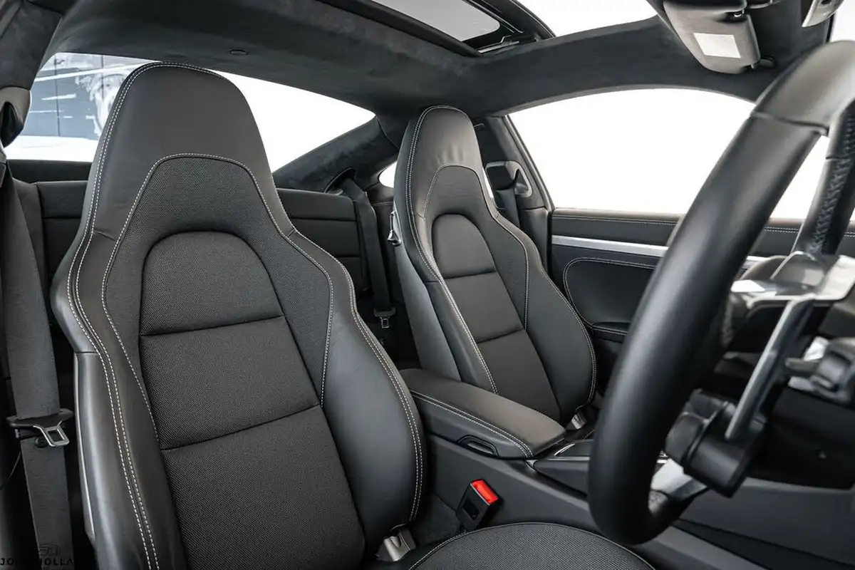 2018-porsche-911-30-carrera-4-s-420bhp-4-s-coupe-pdk-big-16