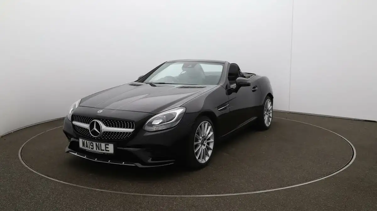 2019-mercedes-benz-slc-16-slc180-amg-line-9g-tronic-big-30