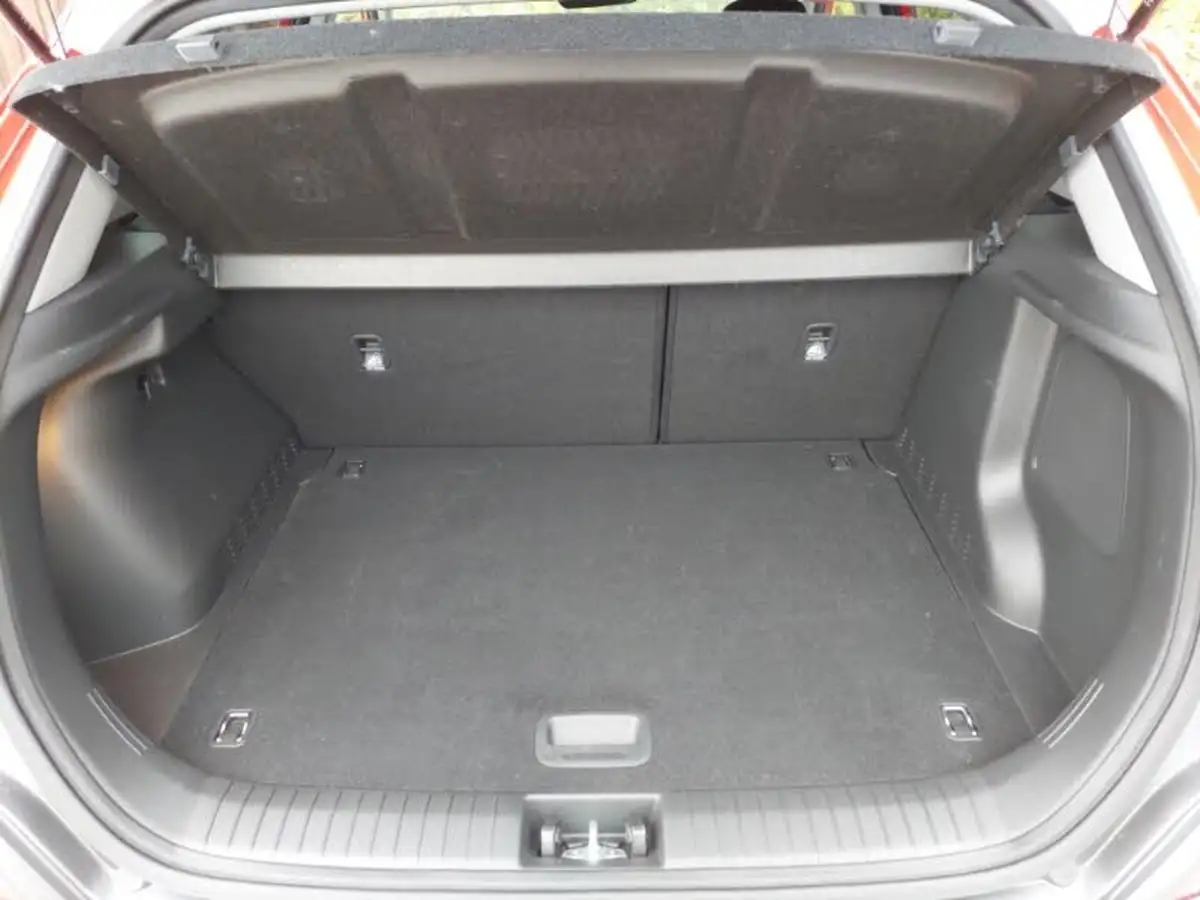 2019-hyundai-kona-10-t-gdi-premium-big-7