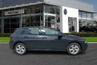 2021-volkswagen-golf-15-tsi-life-130ps-hatchback-small-3