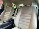 2014-lexus-is-300h-25-luxury-small-25