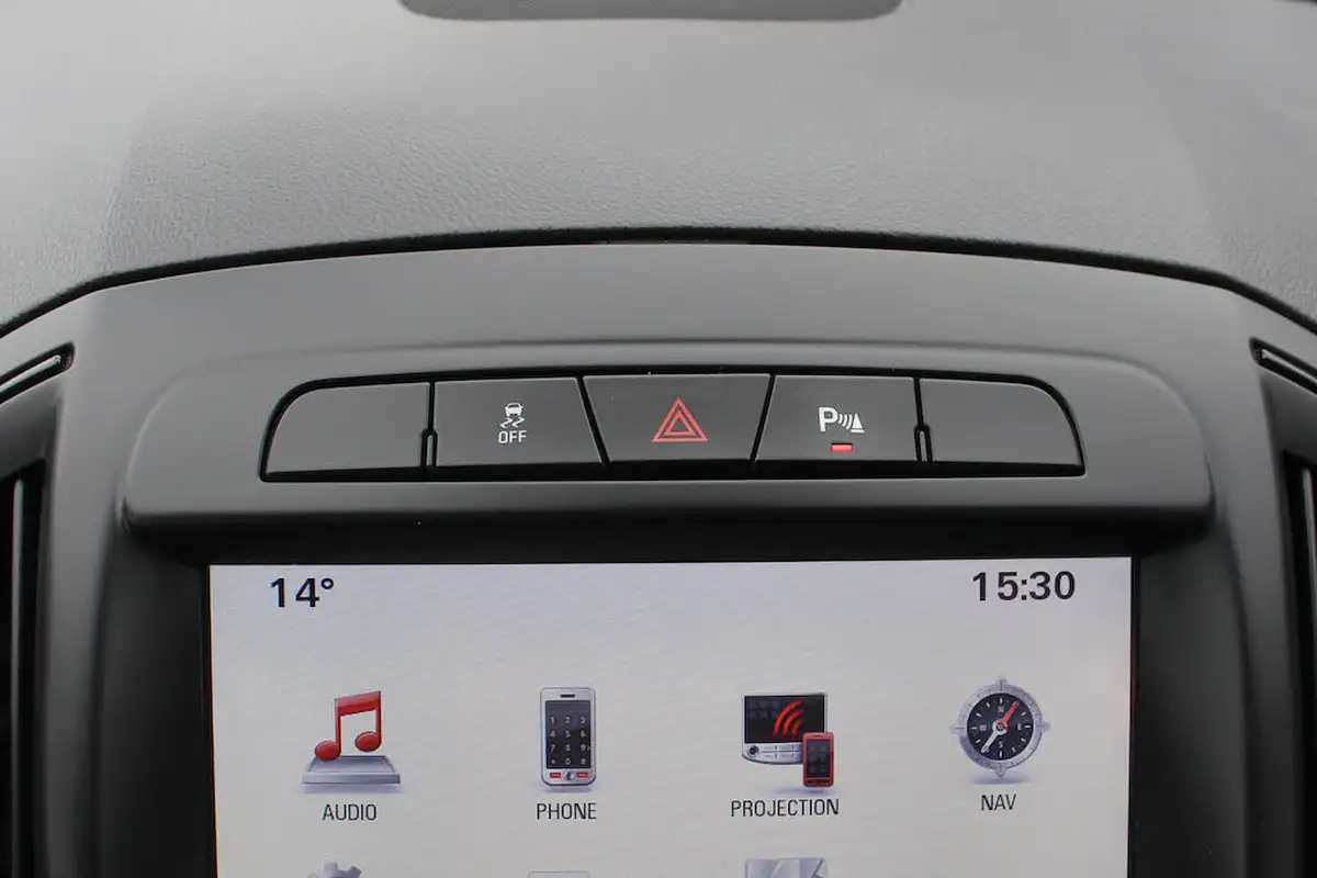 2017-vauxhall-insignia-16cdti-tech-line-ecoflex-ss-big-37