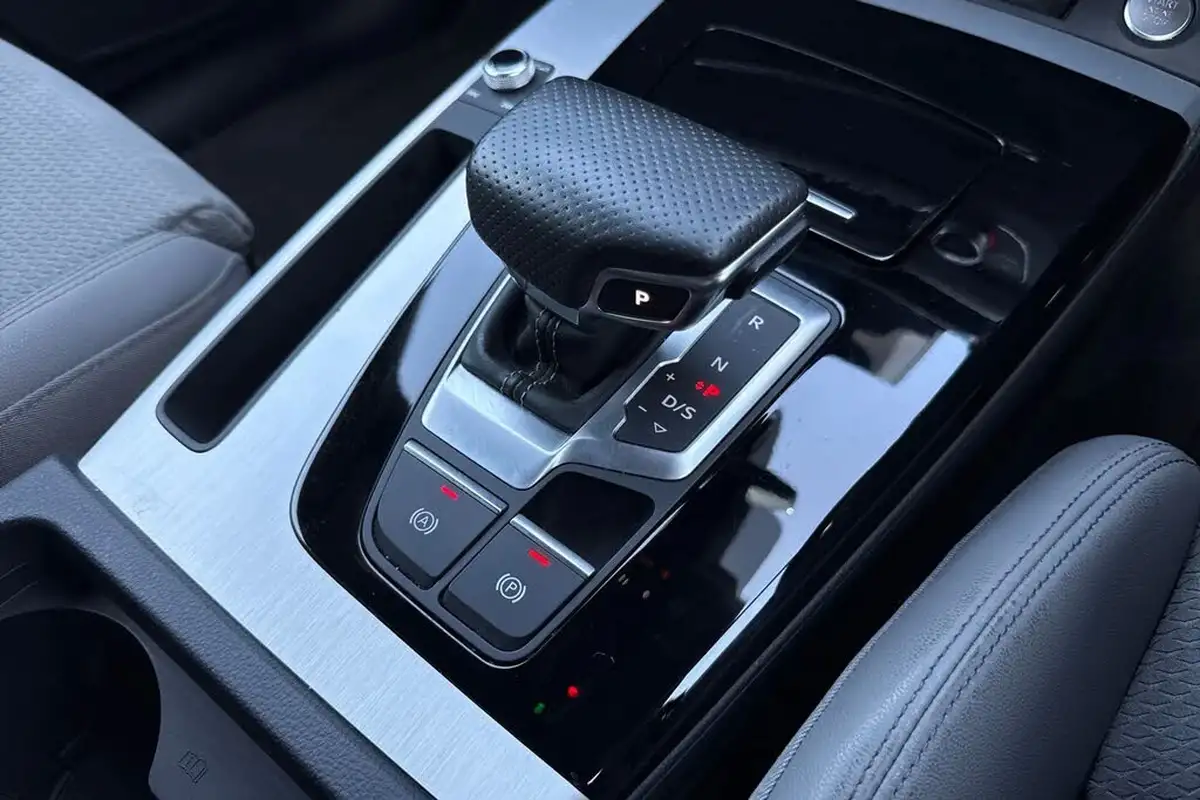 2023-audi-q5-20-50-tfsi-e-s-line-station-wagon-big-21