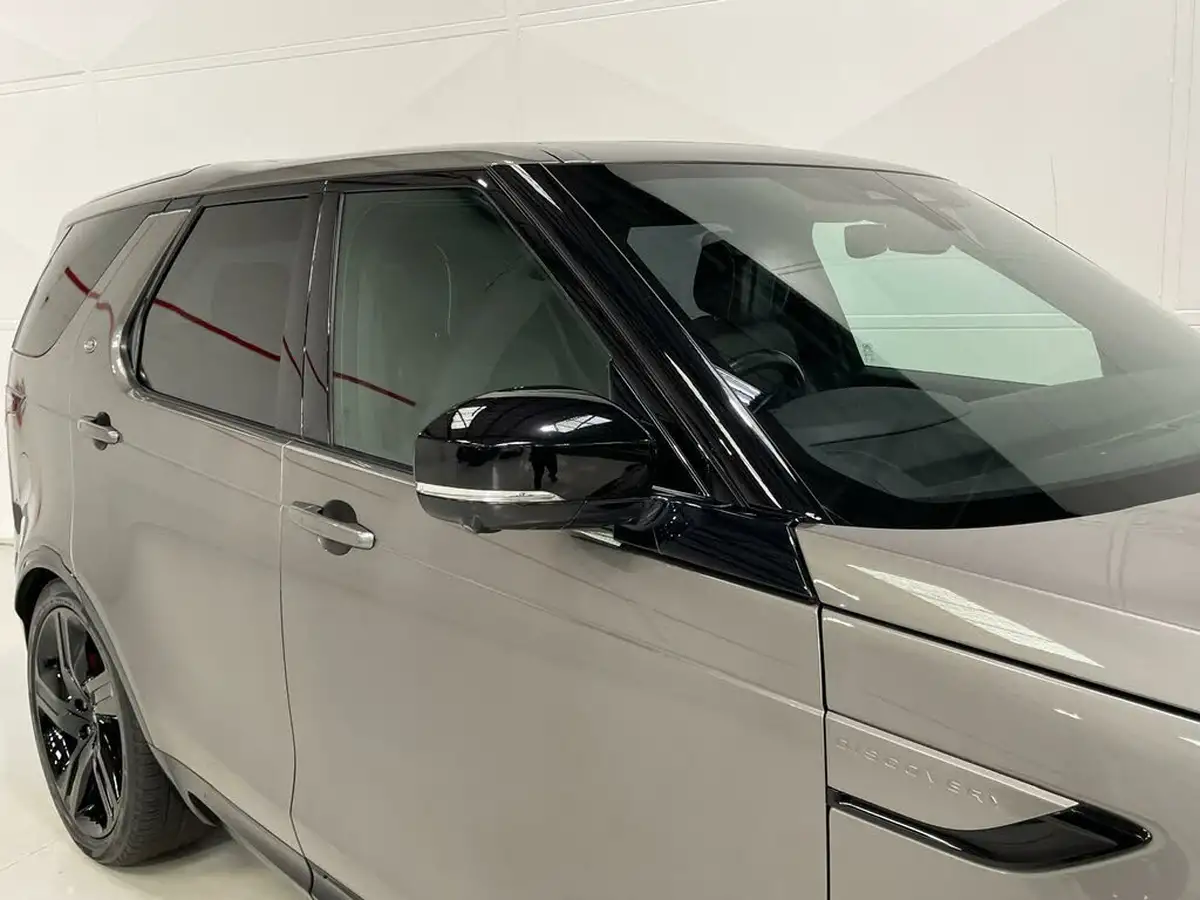 2021-land-rover-discovery-30-d300-r-dynamic-hse-big-49