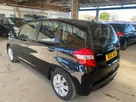 2012-honda-jazz-14-es-cvt-small-6