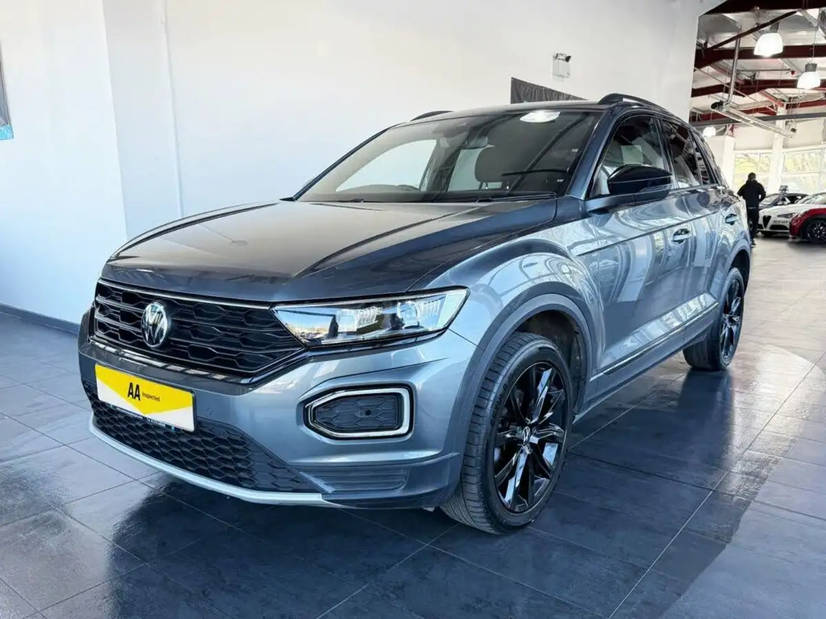 2021-volkswagen-t-roc-15-tsi-black-edition-dsg-big-3