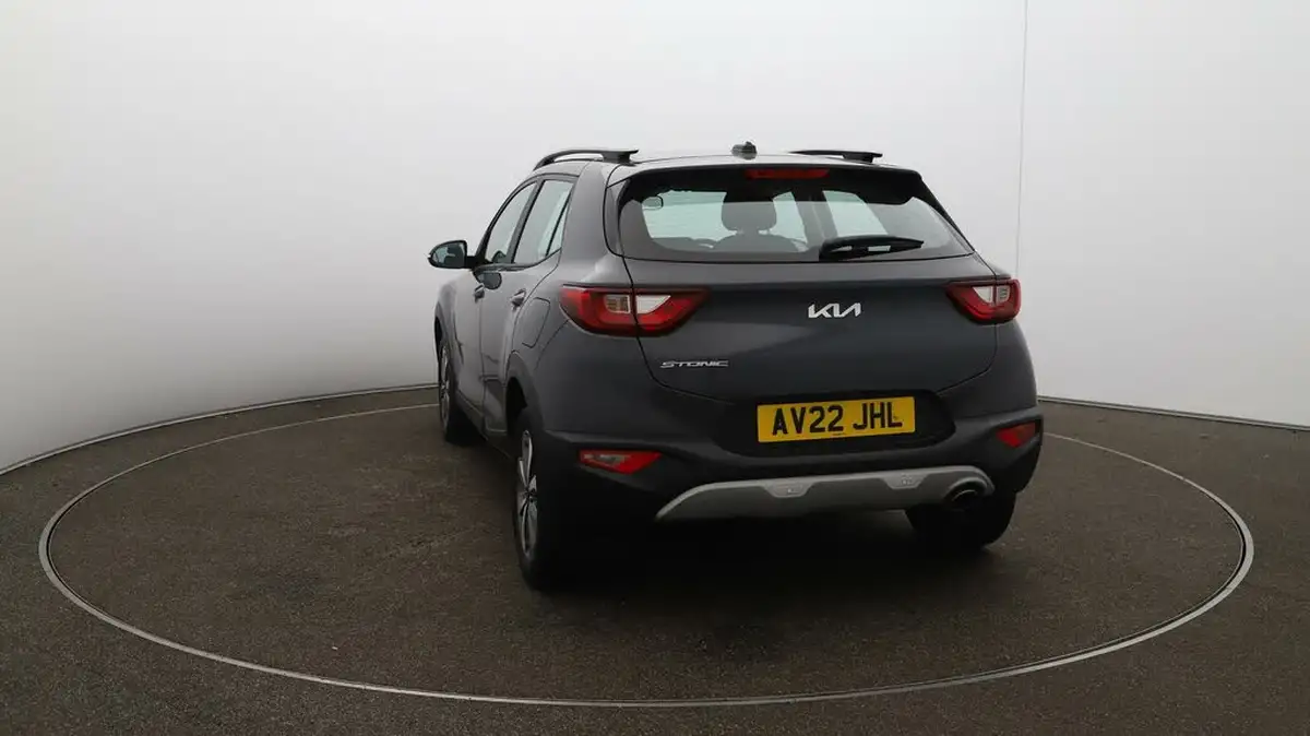 2022-kia-stonic-10-t-gdi-2-big-50