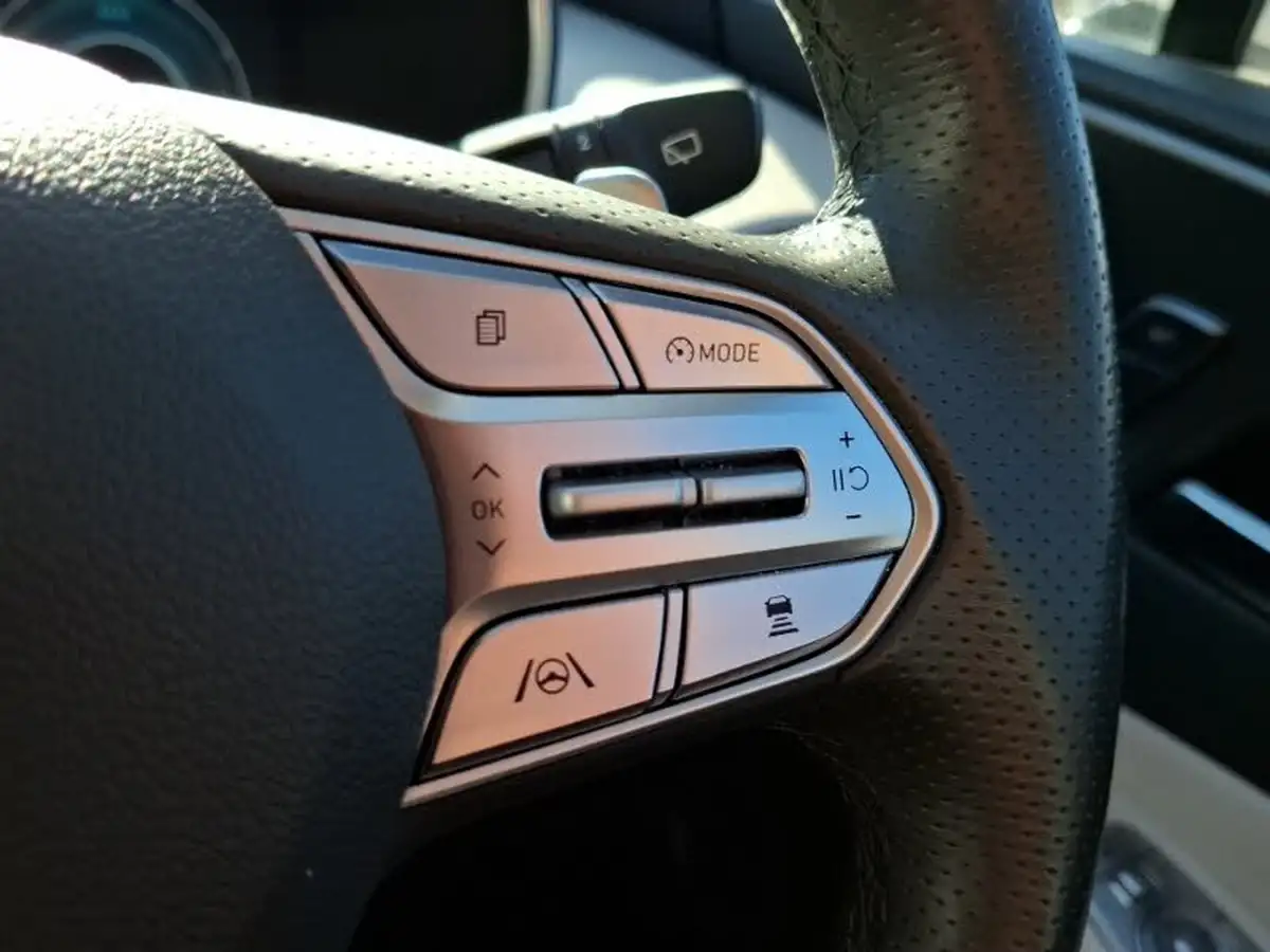 2022-hyundai-santa-fe-16-t-gdi-ultimate-265ps-4wd-phev-big-13