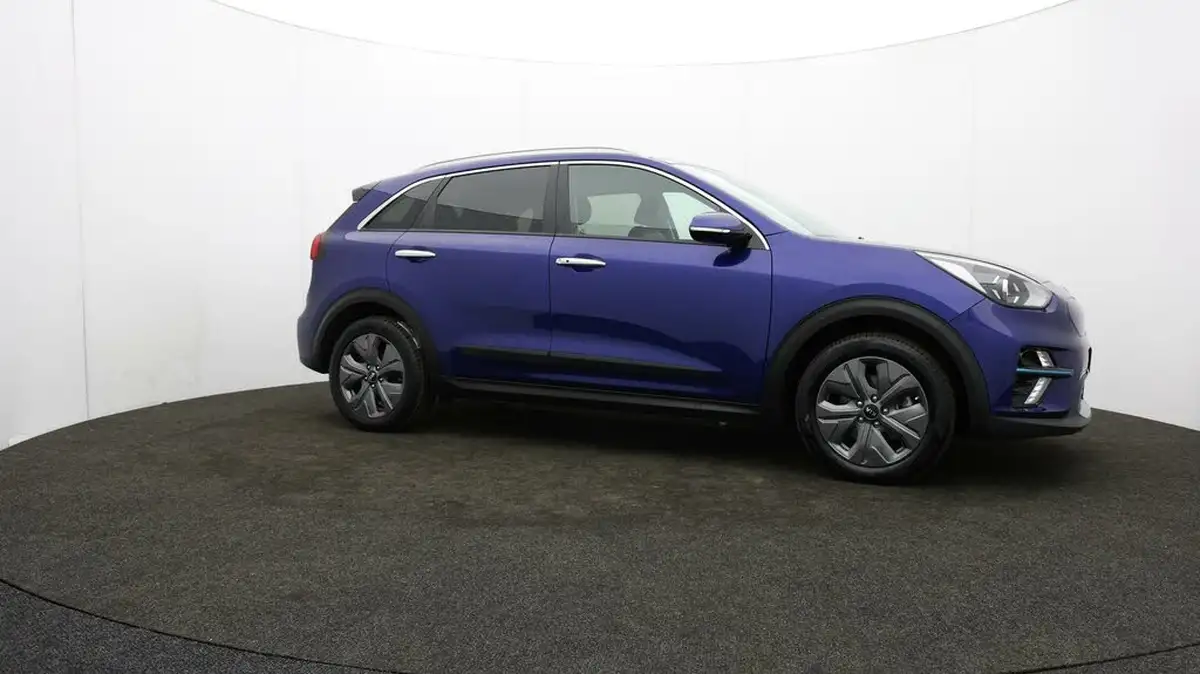 2021-kia-e-niro-ev-3-big-35