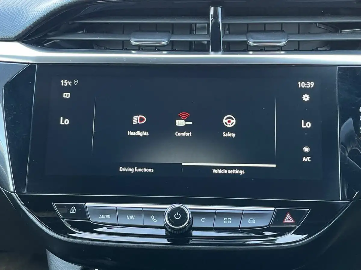 2023-vauxhall-corsa-e-ultimate-electric-136ps-11kw-charger-big-20