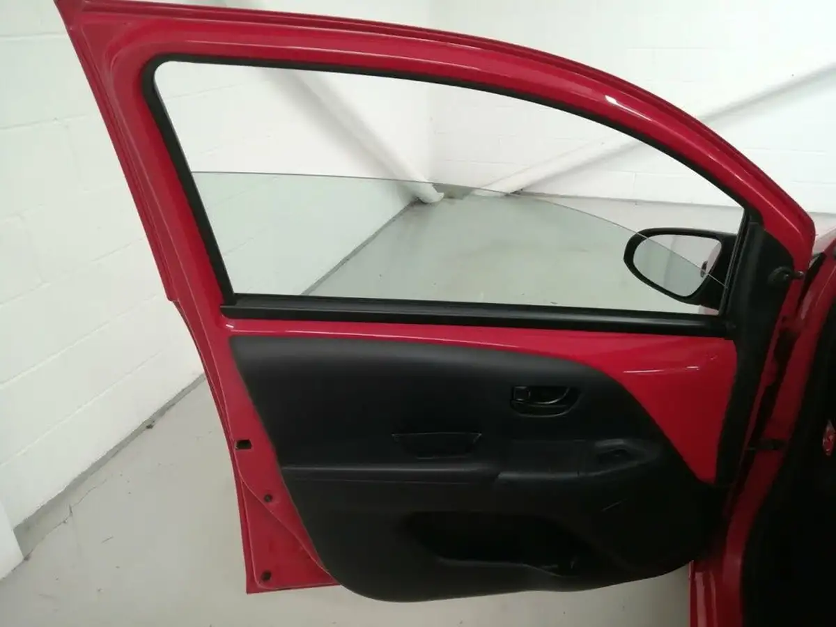 2020-toyota-aygo-10-vvt-i-x-5d-big-36
