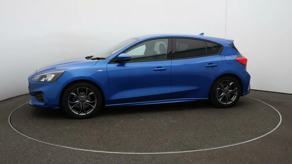 2019-ford-focus-10t-st-line-hatchback-big-56