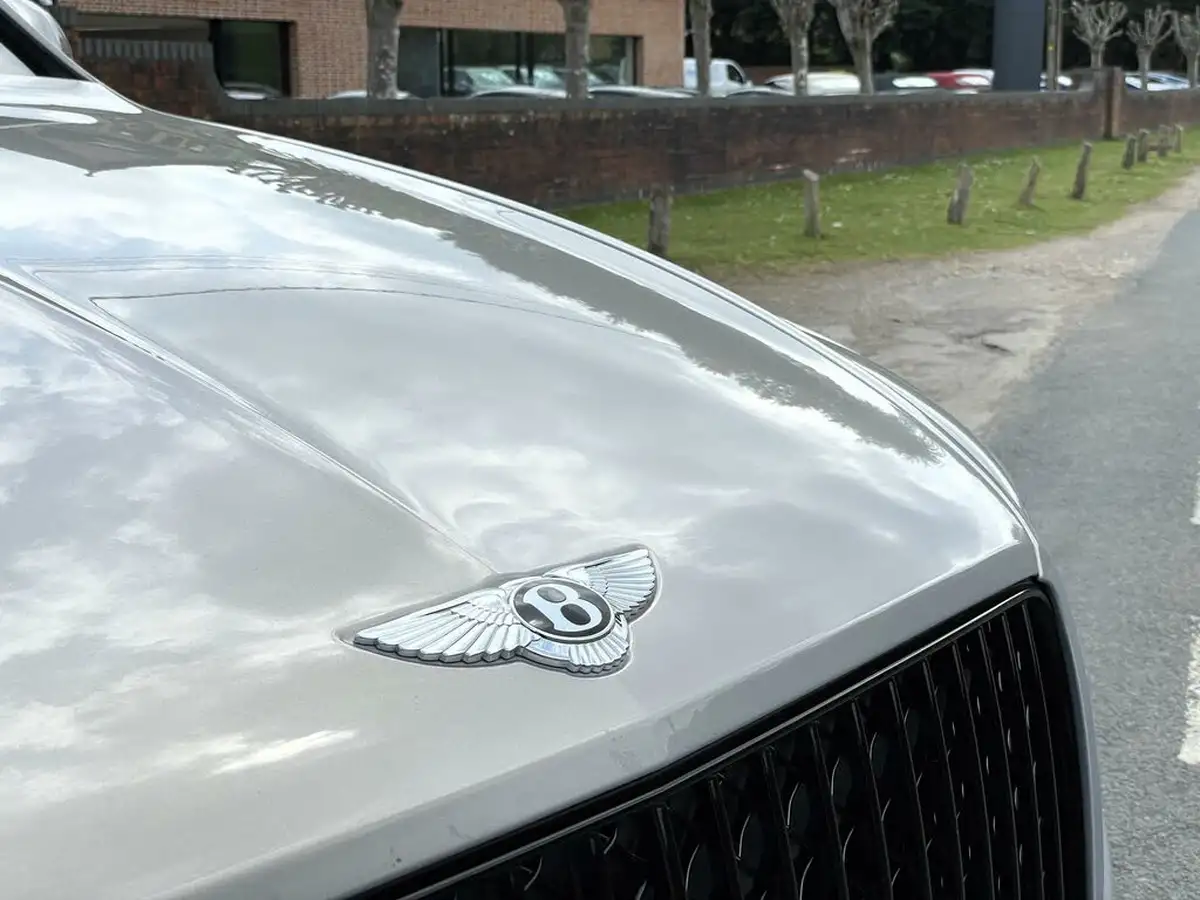 2024-bentley-bentayga-big-55