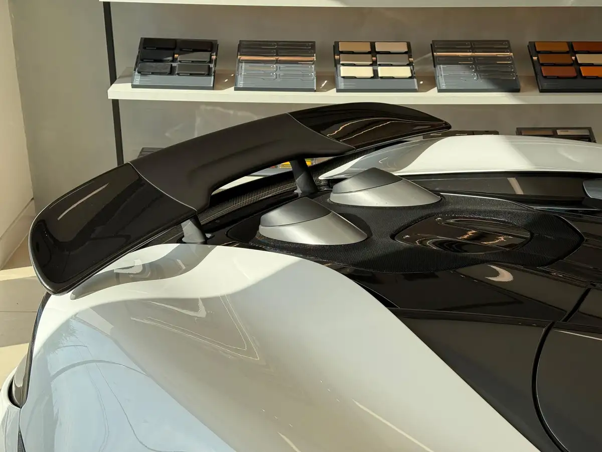2019-mclaren-600lt-spider-big-21