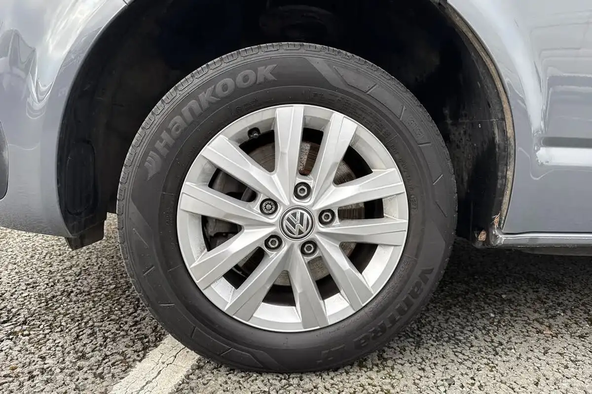 2024-volkswagen-transporter-big-10